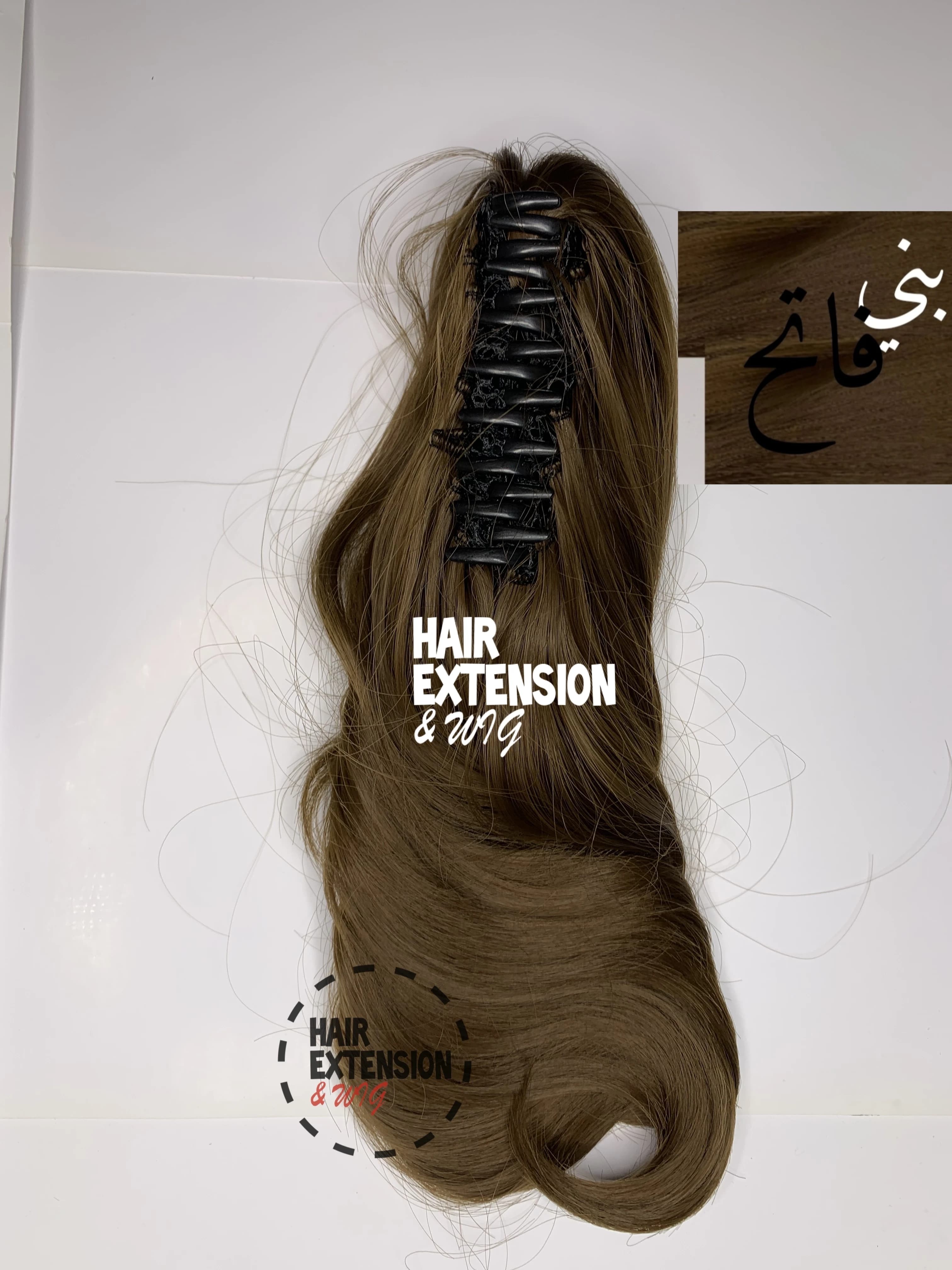 Wavy claw clip ponytail 95G 14" light brown (10) product-image